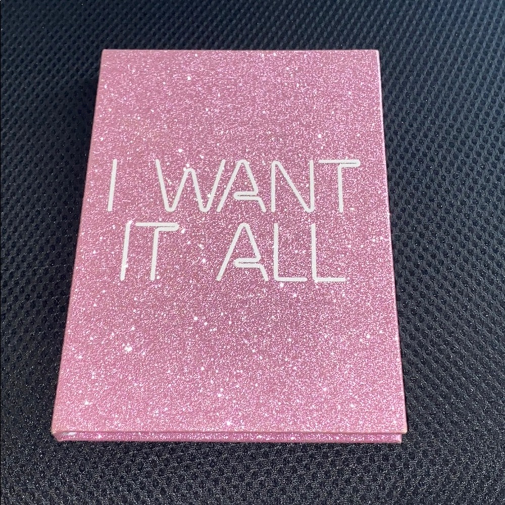 Kylie Jenner Pressed Powder Palette
